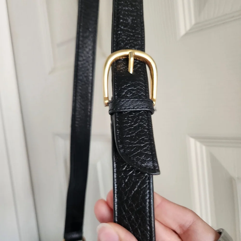 Ginnie Johansen Inc. outside bag